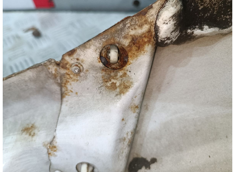 Крыло переднее правое к Mercedes Sprinter, 2007г.