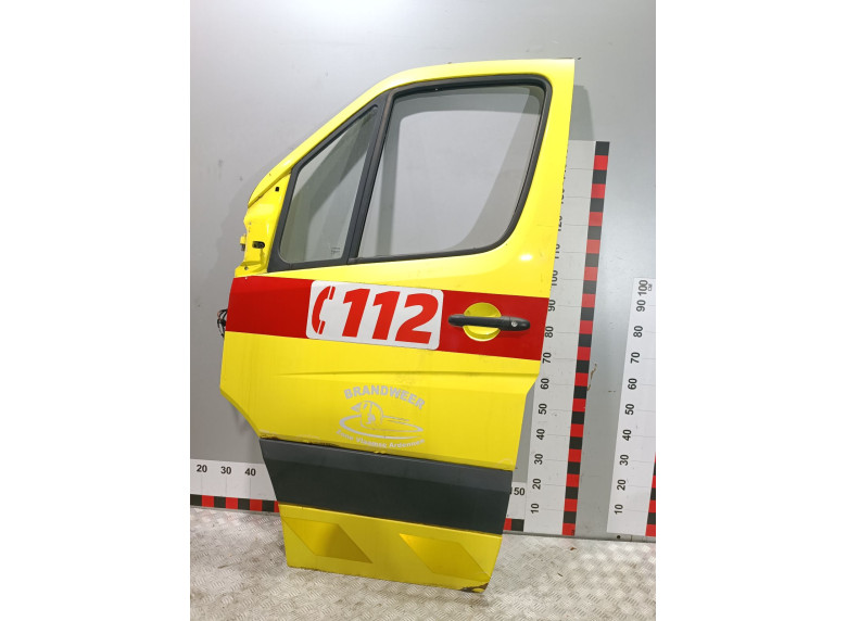 Замок двери передней левой к Mercedes Sprinter, 2006г.