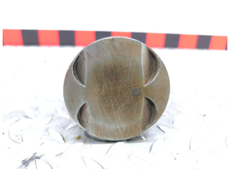 Поршень к Volkswagen Golf, 2015г.