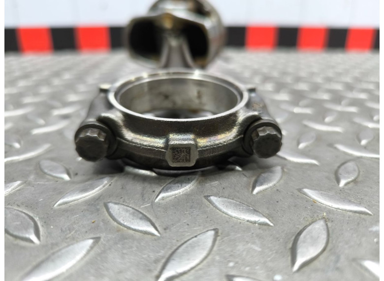 Шатун к Volkswagen Golf, 2015г.