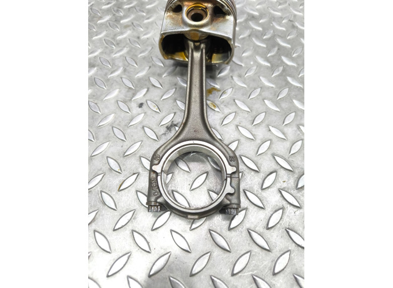 Шатун к Volkswagen Golf, 2015г.