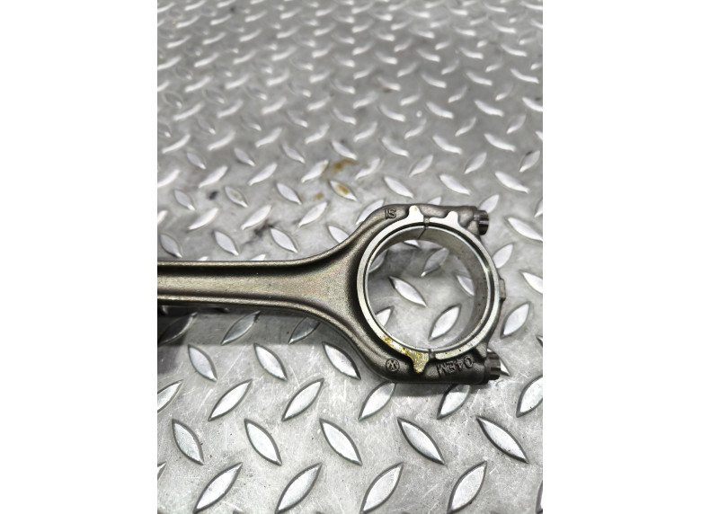 Шатун к Volkswagen Golf, 2015г.