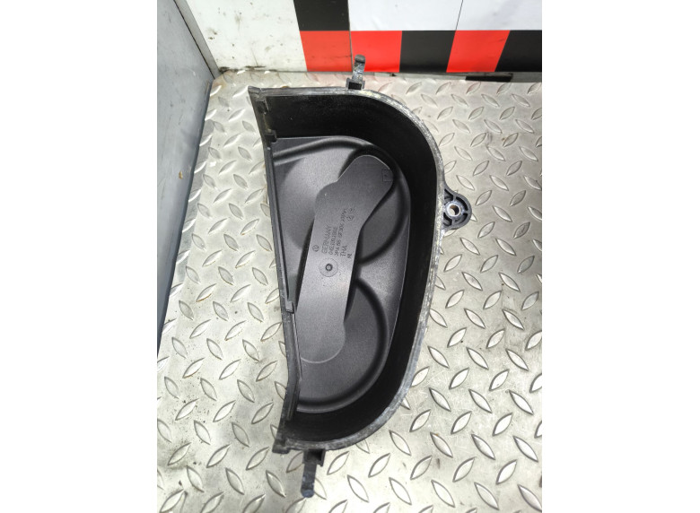 Защита (кожух) ремня ГРМ к Volkswagen Golf, 2015г.