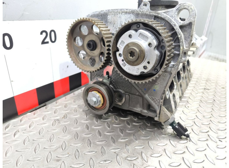 Головка блока цилиндров к Volkswagen Golf, 2015г.