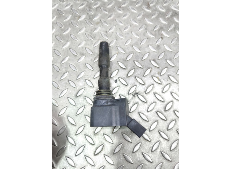 Катушка зажигания к Volkswagen Golf, 2015г.