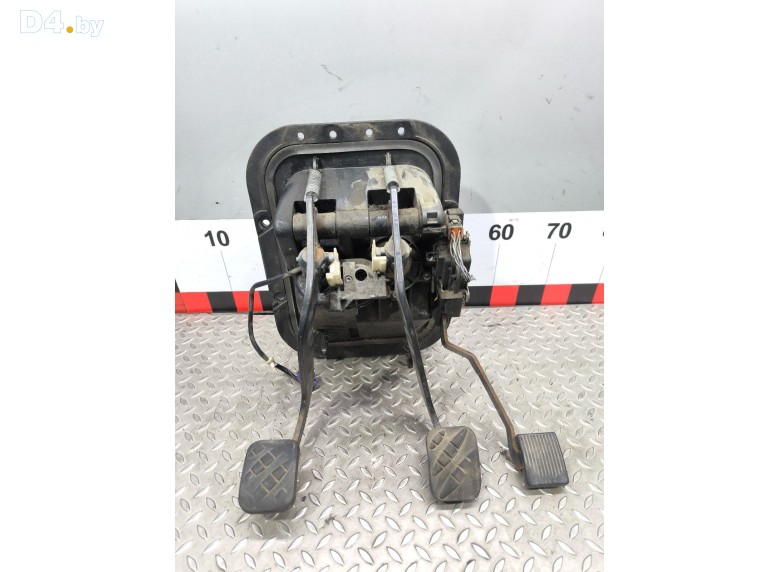 Узел педальный (блок педалей) к DAF LF undefined г.