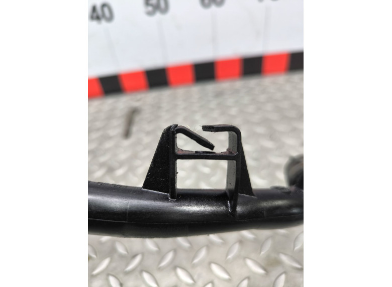 Трубка охлаждающей жидкости пластиковая к Volkswagen Golf, 2015г.