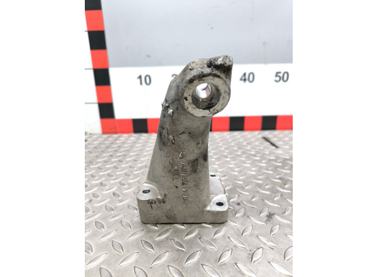 Кронштейн двигателя к SsangYong Actyon, 2014г.