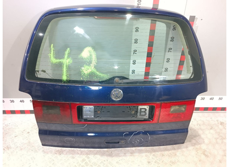 Крышка багажника (дверь 3-5) к Volkswagen Sharan, 2003г.