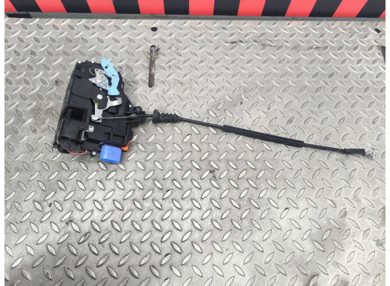 Замок двери передней левой к Замок двери передней левой к Skoda Octavia undefined г. Octavia