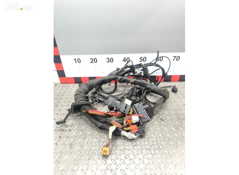 Проводка двигателя к Volkswagen Passat undefined г.