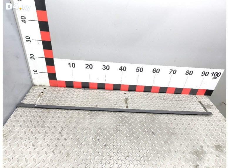 Молдинг стекла двери задней правой наружный к Volkswagen Sharan undefined г.