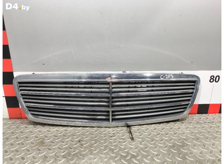 Решетка радиатора к Mercedes CW203 undefined г.