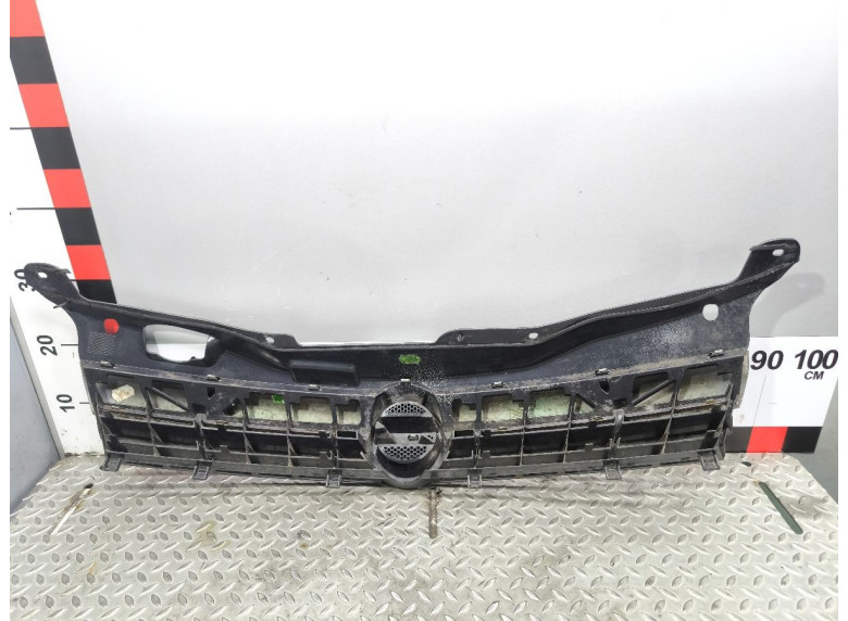 Решетка радиатора к Opel Astra, 2005г.