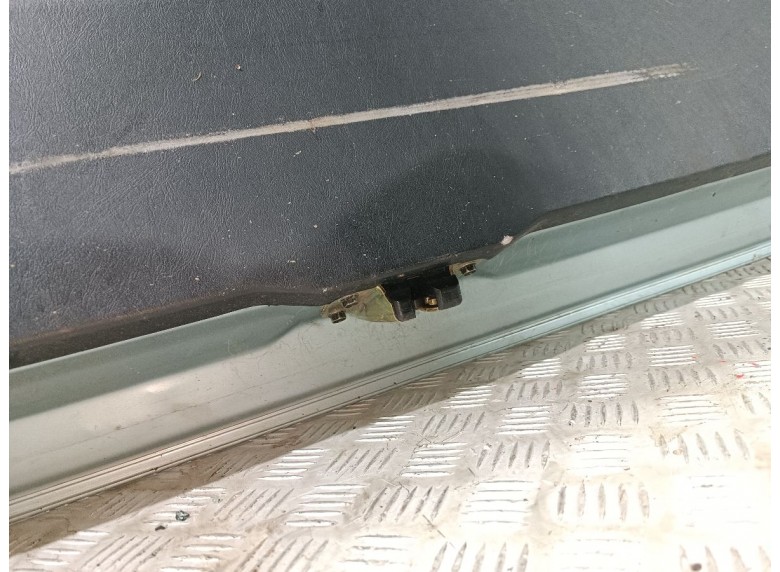 Замок багажника к Mitsubishi Space Star