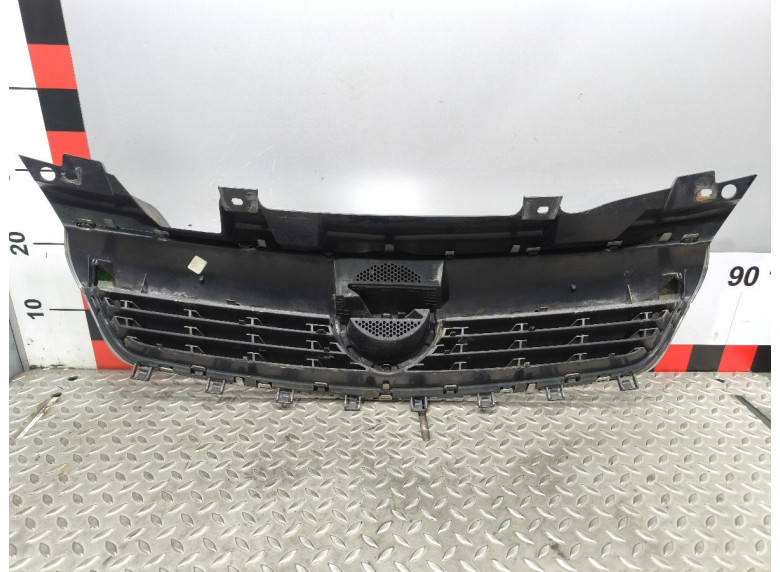 Решетка радиатора к Opel Zafira, 2006г.
