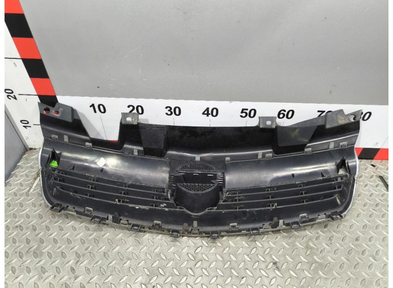 Решетка радиатора к Opel Zafira, 2006г.