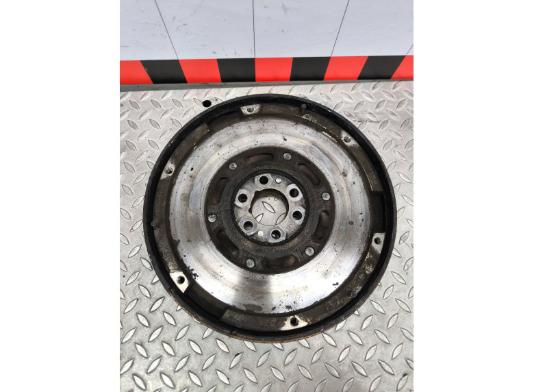 Маховик к Volkswagen Passat, 1999г.