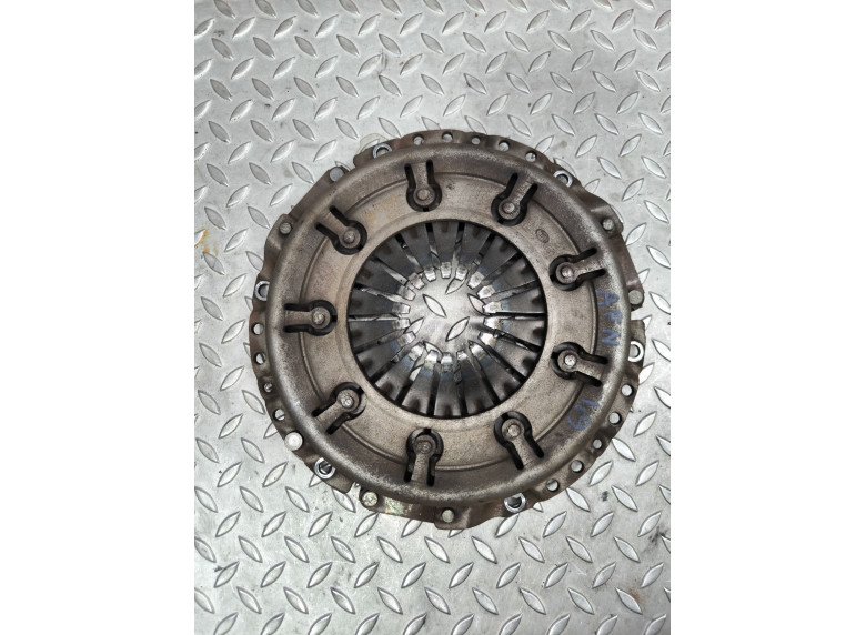 Корзина сцепления к Volkswagen Passat, 1999г.