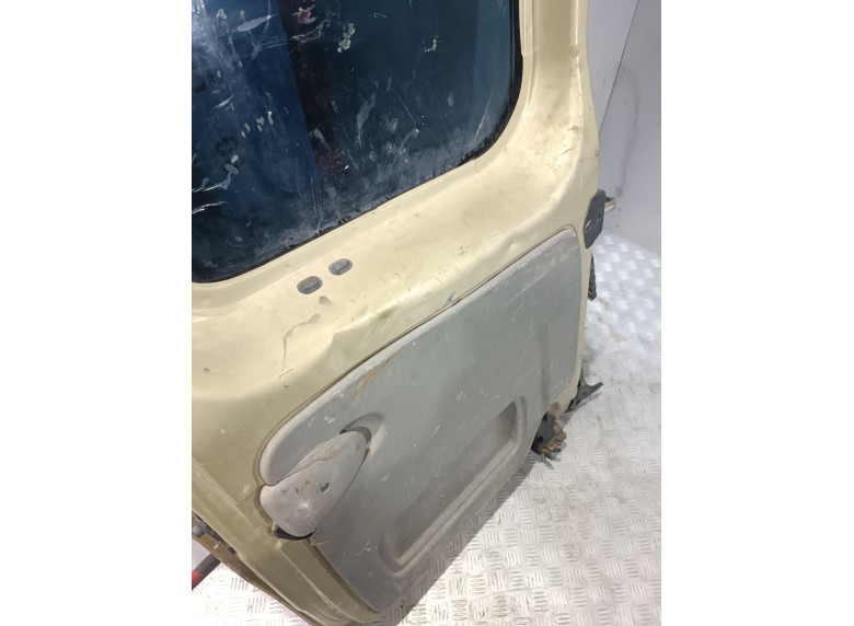 Дверь задняя распашная правая к Opel Vivaro, 2004г.