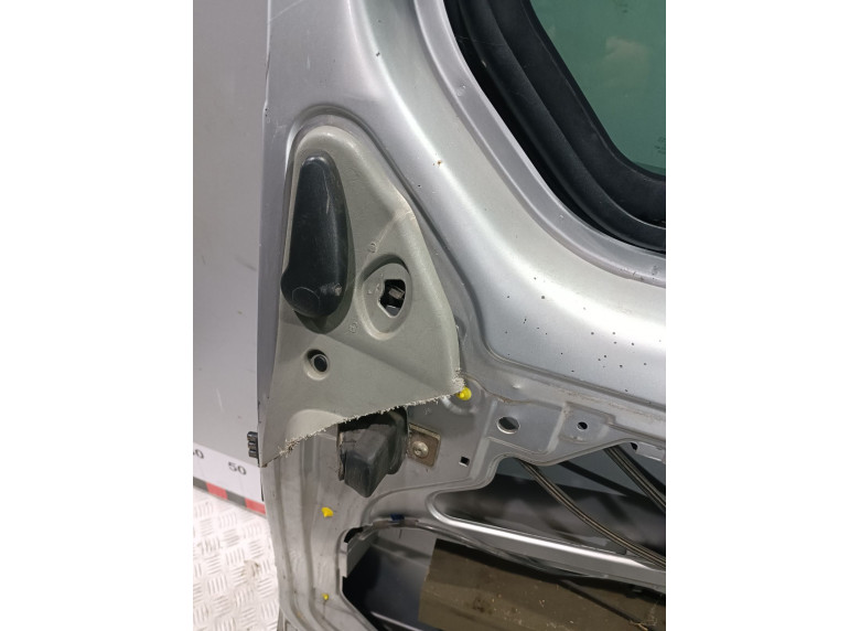 Ручка внутренняя сдвижной двери правой к Opel Vivaro, 2004г.