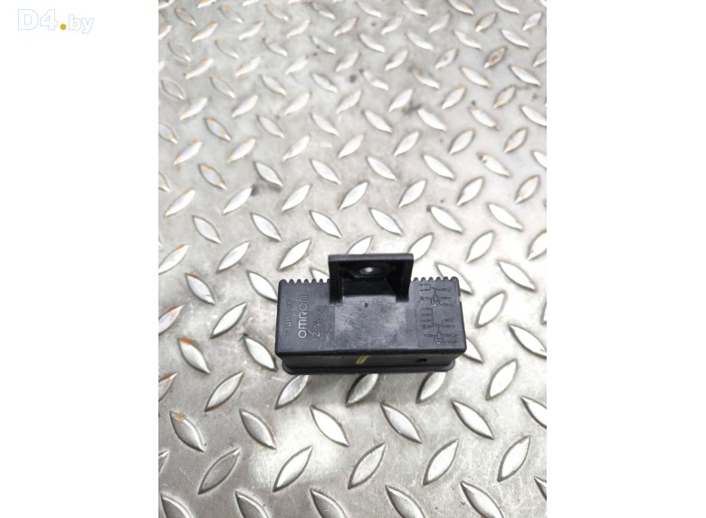 Реле бензонасоса к Peugeot 307 undefined г.