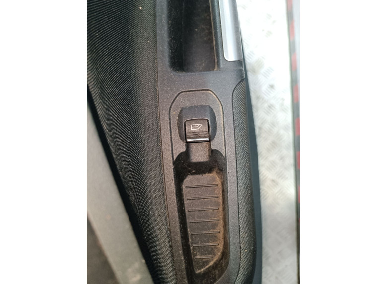 Кнопка стеклоподъемника переднего правого к Ford Grand C-Max, 2013г.