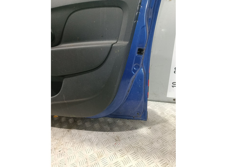 Дверь передняя правая к Dacia Logan MCV Stepway, 2014г.