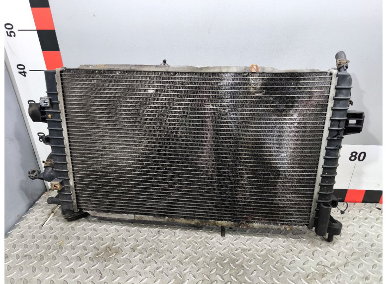 Радиатор (основной) к Opel Astra, 2008г.