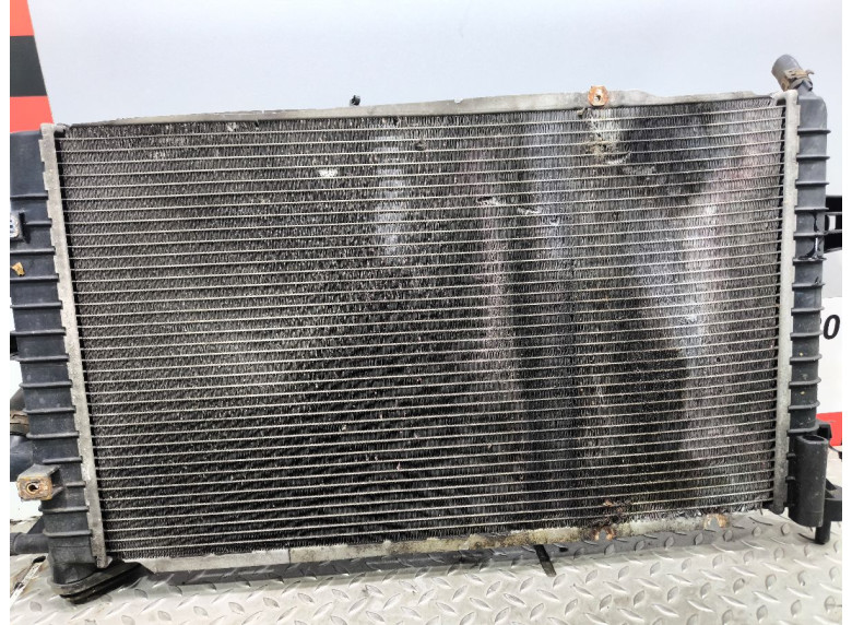 Радиатор (основной) к Opel Astra, 2008г.