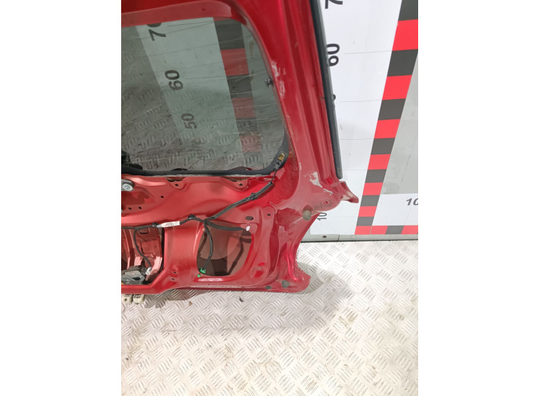 Крышка багажника (дверь 3-5) к Suzuki Swift, 2018г.
