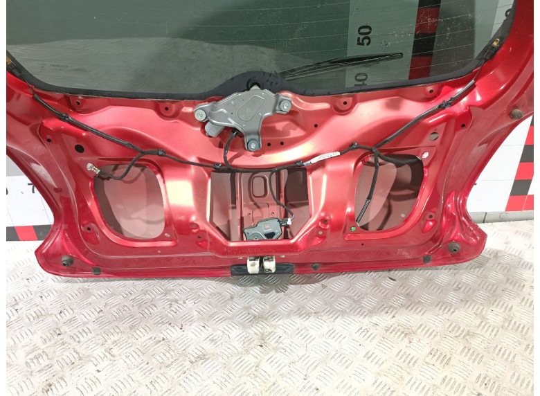 Крышка багажника (дверь 3-5) к Suzuki Swift, 2018г.