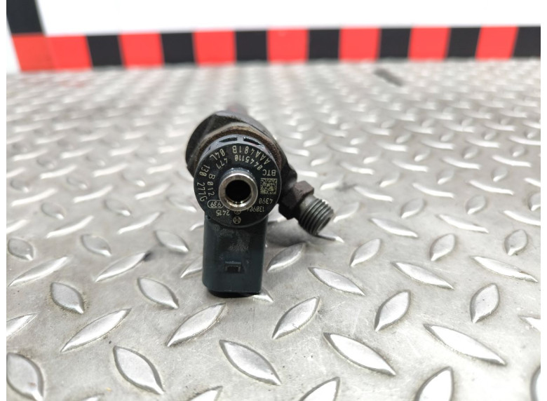 Форсунка к Volkswagen Golf, 2015г.