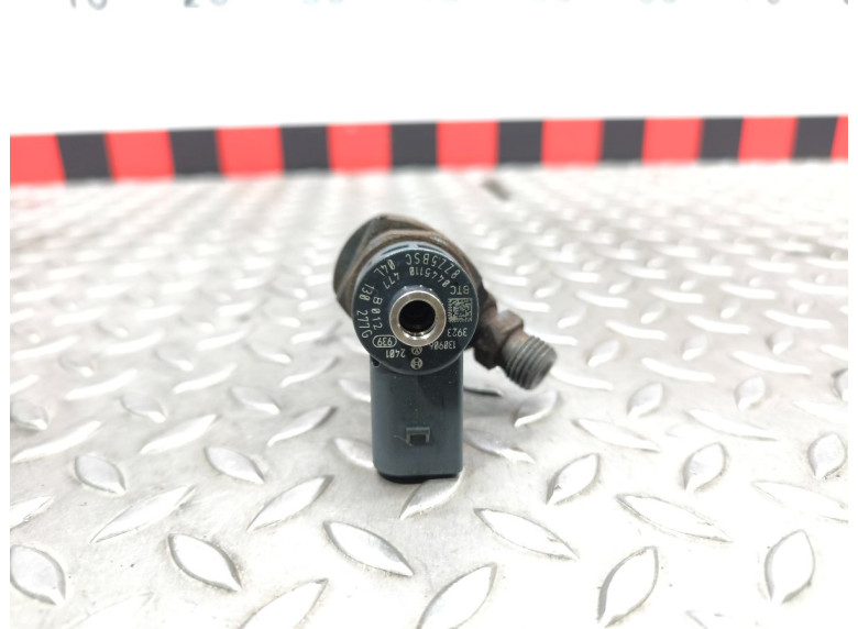 Форсунка к Volkswagen Golf, 2015г.