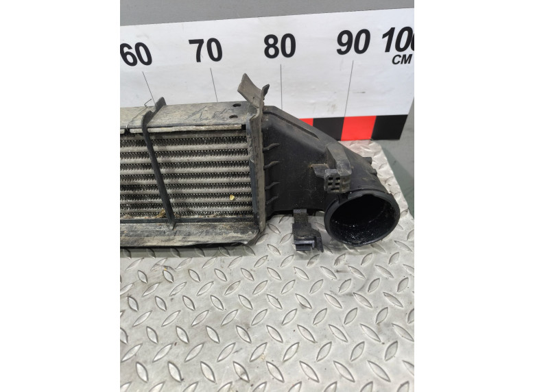 Интеркулер к Mercedes C W203, 2003г.