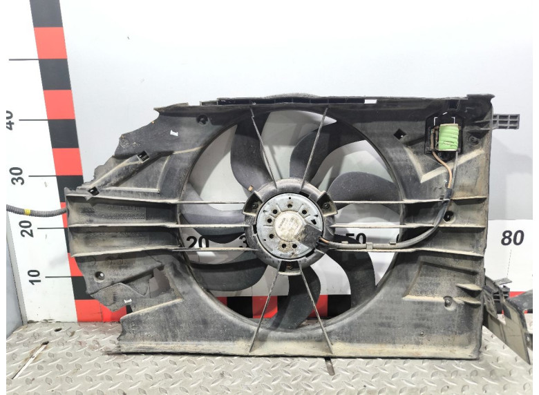 Вентилятор радиатора к Opel Astra, 2011г.