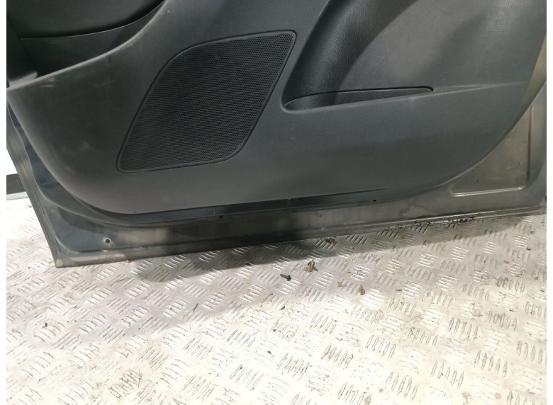 Дверь передняя правая к Opel Meriva, 2013г.