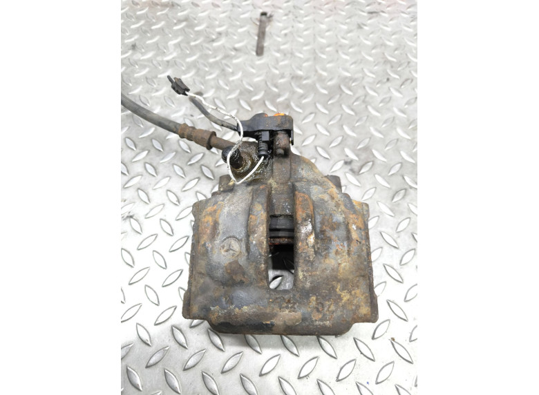 Суппорт задний правый к Mercedes Sprinter, 2004г.