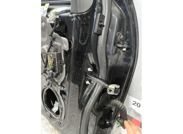 Ограничитель открывания двери передней к Ford Grand C-Max, 2014г.