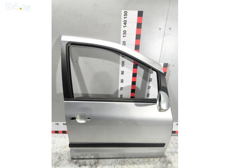 Молдинг стекла двери передней правой внутренний к Volkswagen Sharan undefined г.