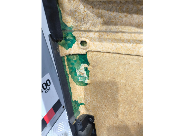 Обшивка двери передней правой (дверная карта) к Volkswagen Sharan, 2003г.