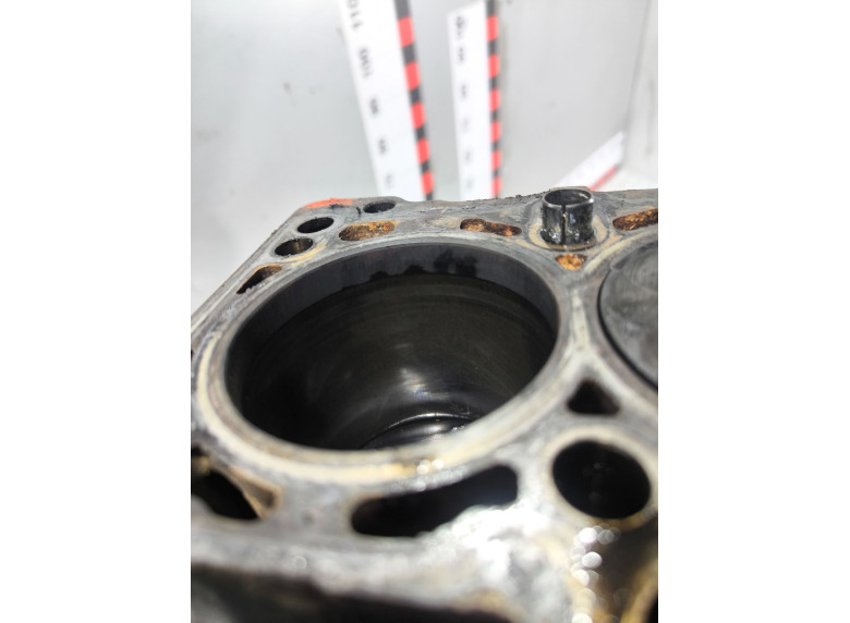 Блок цилиндров к Volkswagen Golf, 2009г.