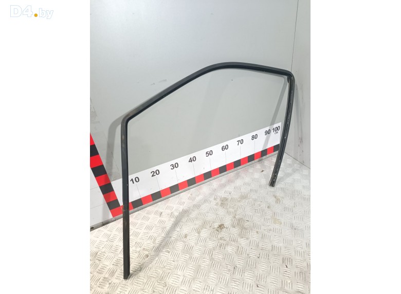 Молдинг стекла двери передней правой внутренний к Ford Galaxy undefined г.