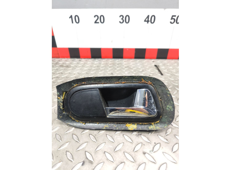 Ручка внутренняя передняя правая к Seat Alhambra, 2003г.
