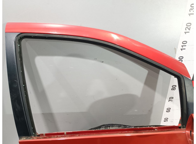 Молдинг стекла двери передней правой внутренний к Seat Alhambra, 2003г.