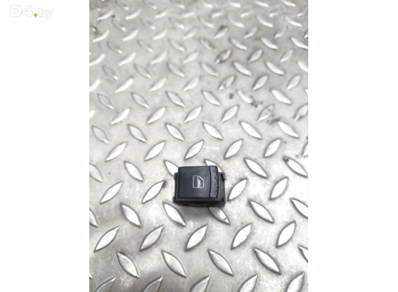 Кнопка стеклоподъемника переднего правого к Volkswagen Sharan undefined г.