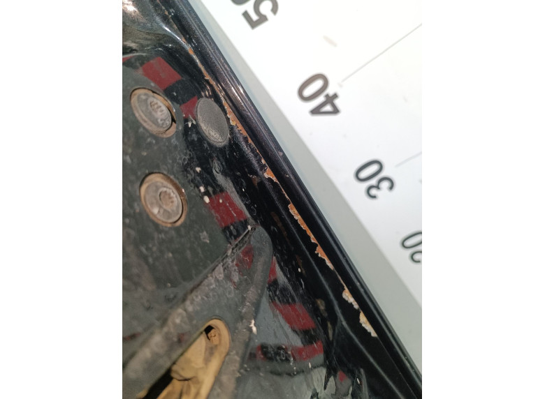 Дверь передняя правая к Volkswagen Passat, 2002г.