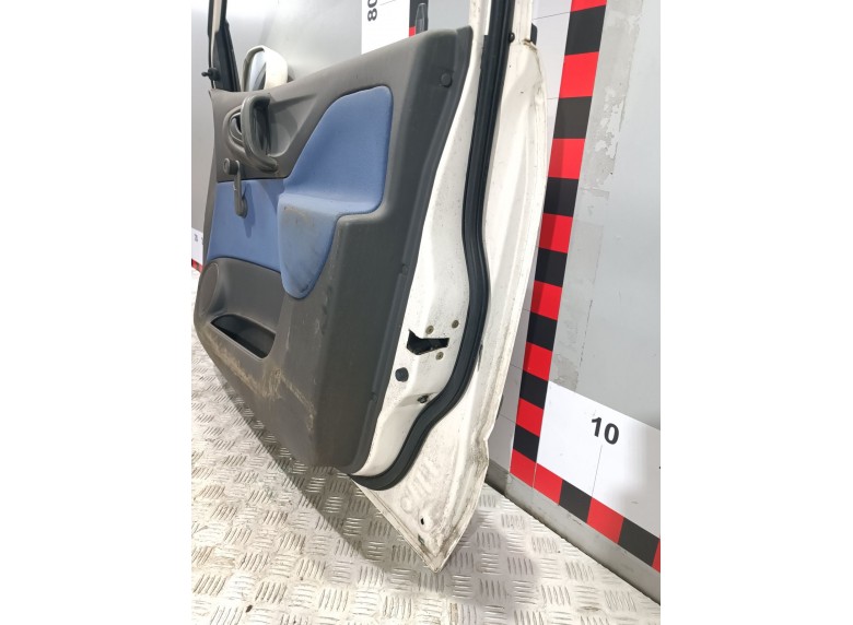 Дверь передняя правая к Дверь передняя правая к Mitsubishi SpaceStar undefined г. Space Star