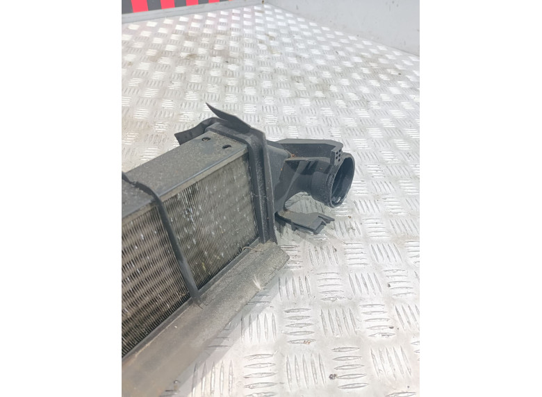 Интеркулер к Mercedes C W203, 2004г.