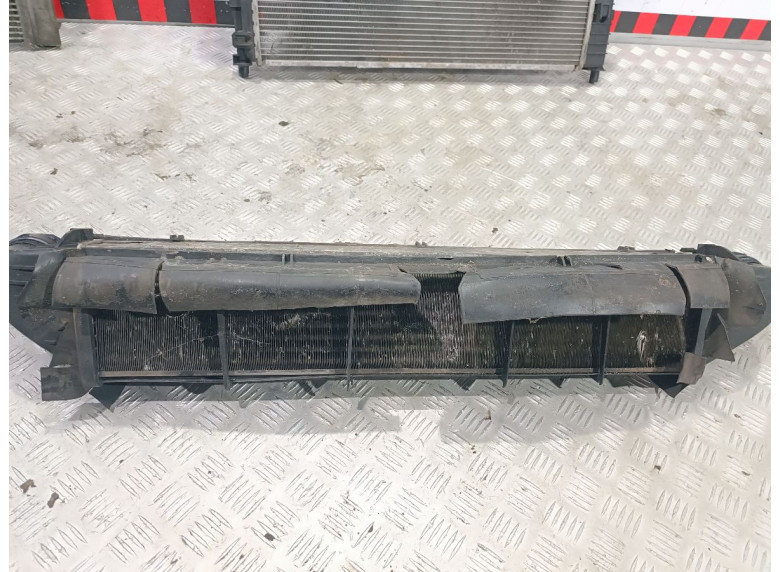 Интеркулер к Mercedes C W203, 2004г.